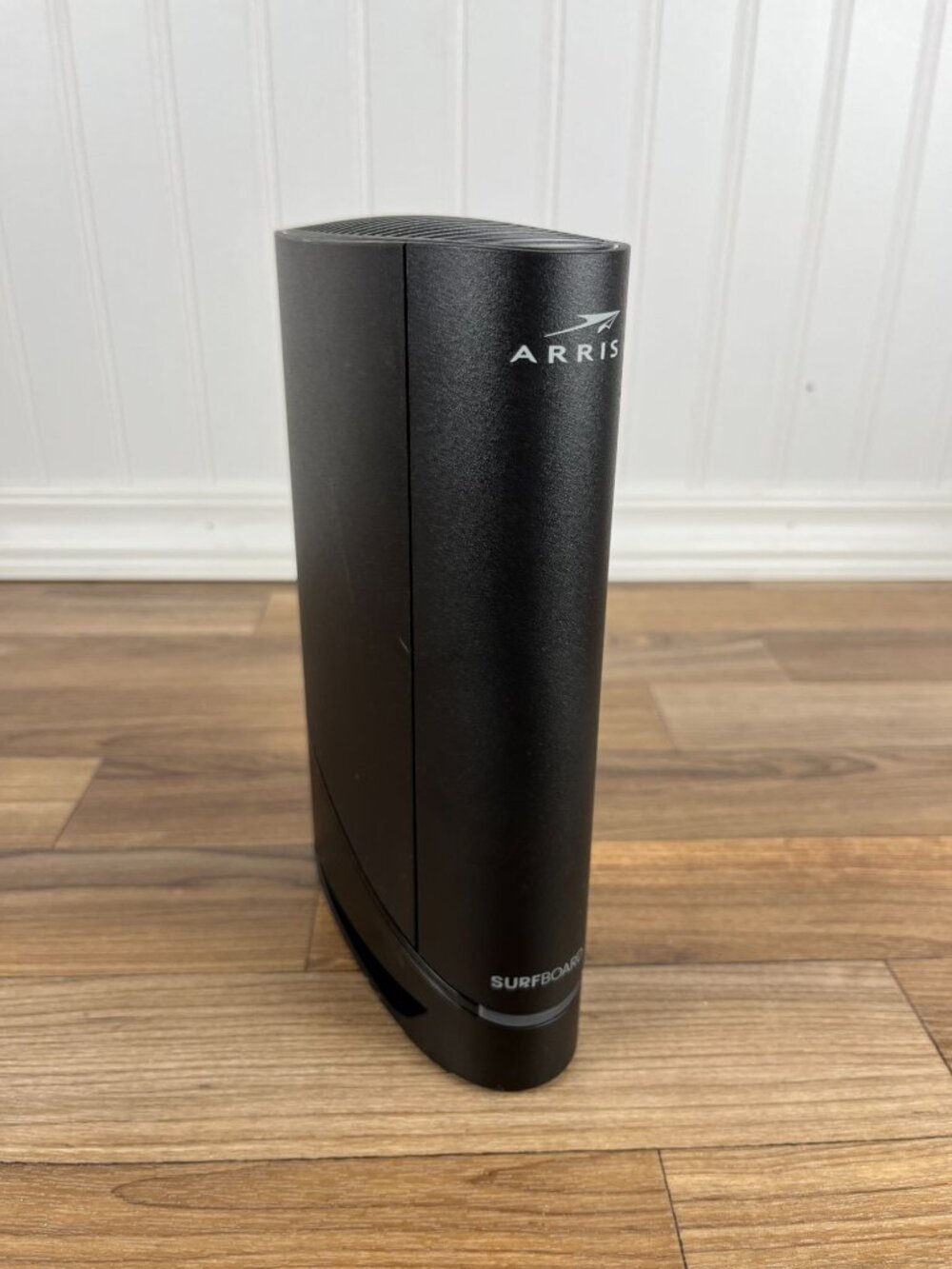 ARRIS G20 DOCSIS 3.1 WiFi 6 Router Modem ONLY - NO POWER CORD INCLUDED